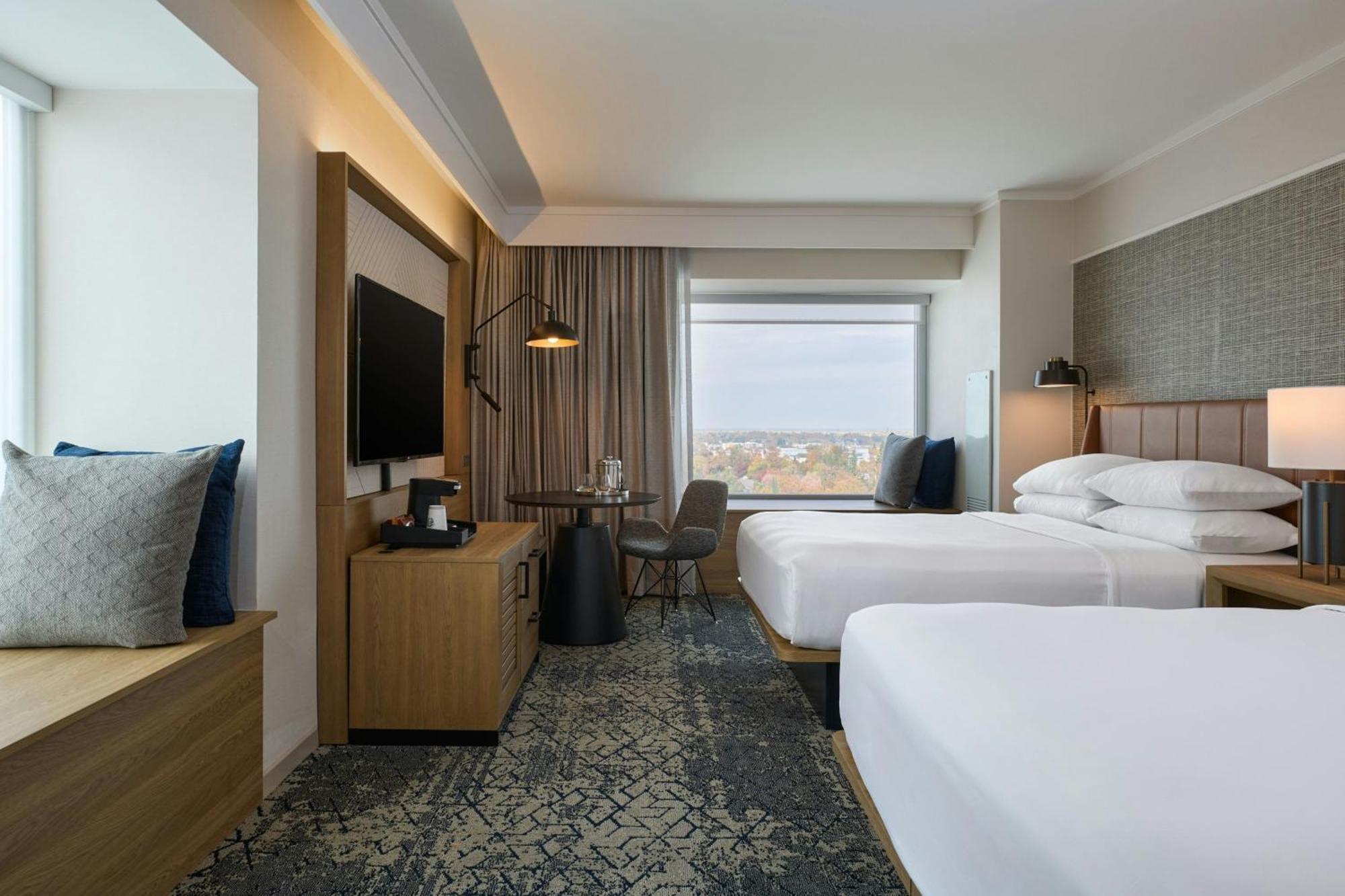 Hotel Sheraton Grand 4*