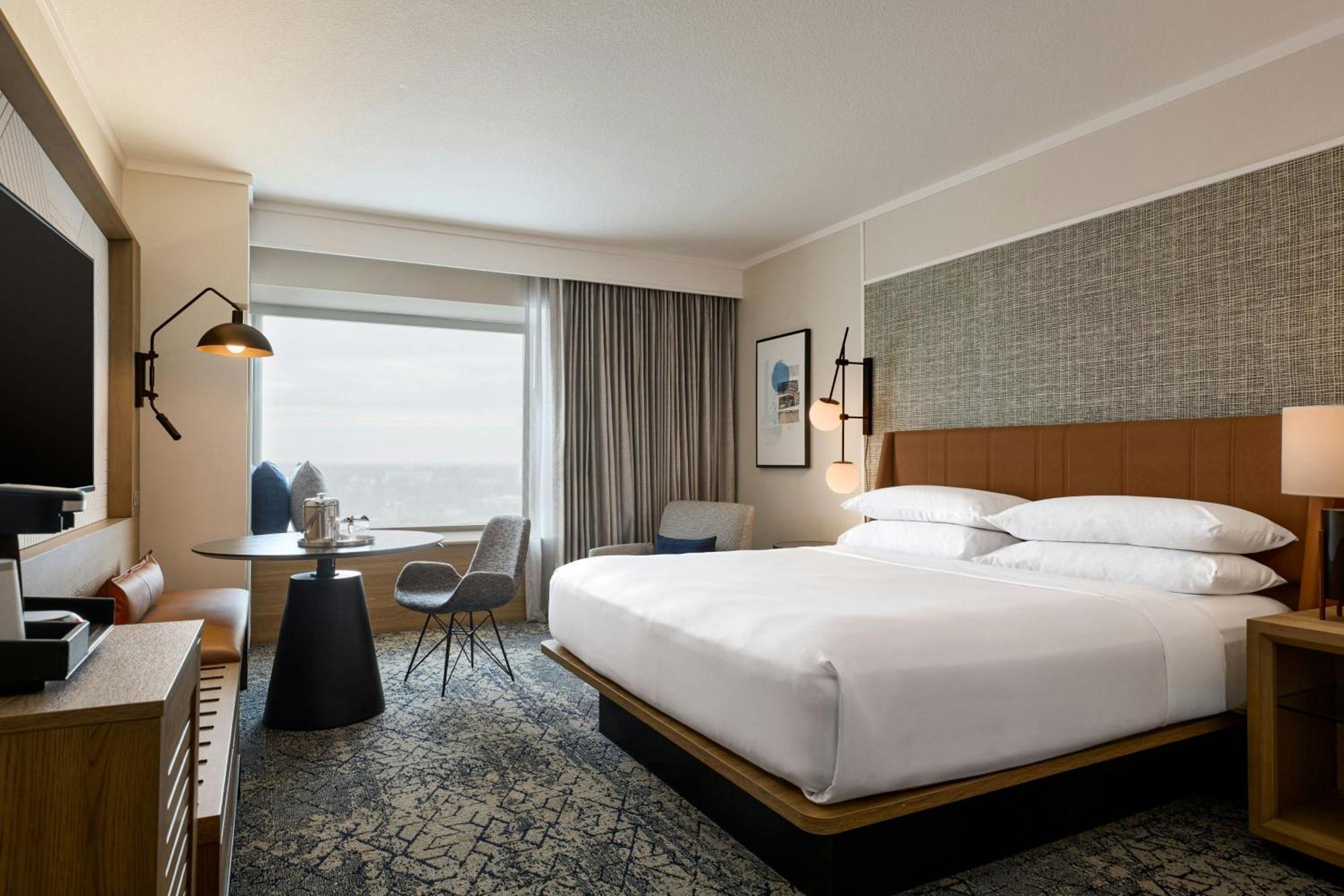 Sheraton Grand 4*