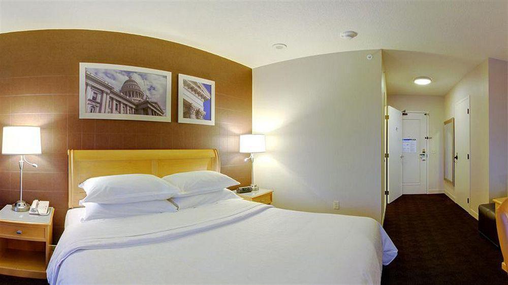 Hotel Sheraton Grand